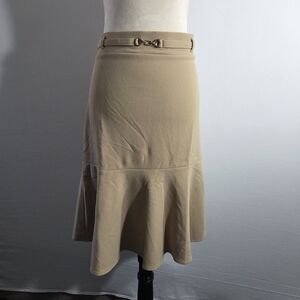 Elegant Tan Women's Skirt